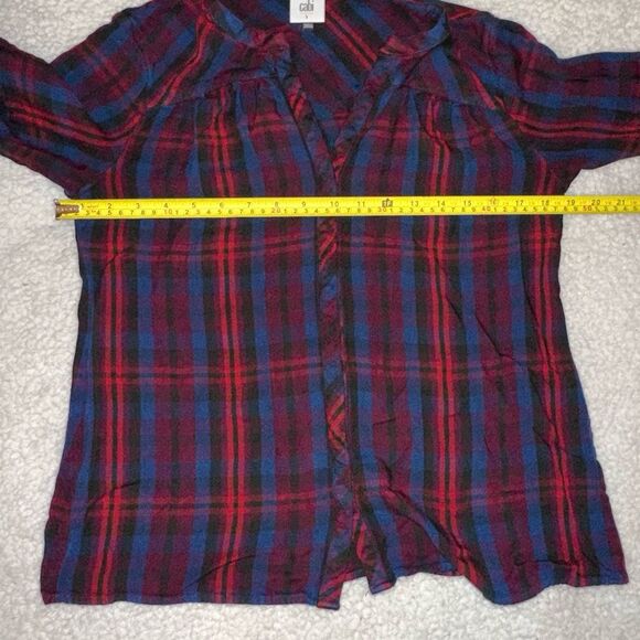 Cabi Small Caroling Style Plaid Button Down LS Womens Top Red Blue Black EUC - Picture 6 of 10